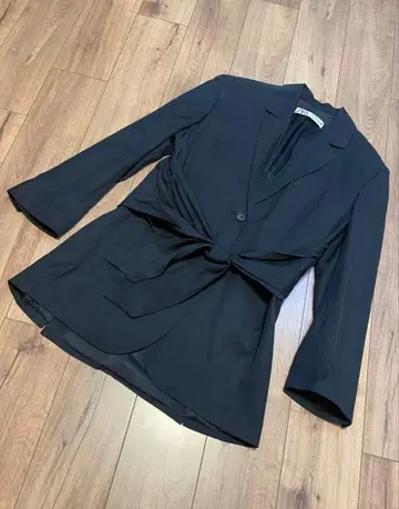 ZARA 새틴풍 롱 블레이저 블랙 S 사이즈