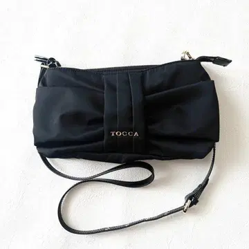 새상품급 TOCCA 토카 리본 미니백 숄더백 사선 크로스백 블랙