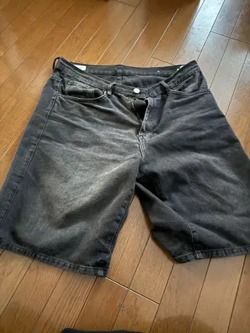 zara 버뮤다 쇼츠 size 44