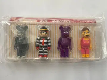 [미개봉] 고질라 VS 맥도날드 BE@RBRICK 4체 세트