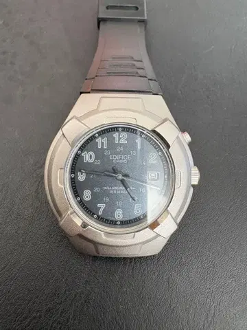 밀리터리 CASIO EDIFICE 아날로그 손목시계 블랙