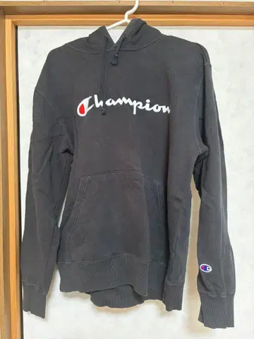 Champion 블랙 후드 부착 후드티 LARGE