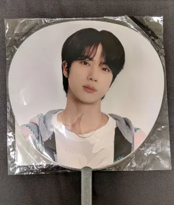 [ 미개봉 새상품 ] runseokjin japan 부채 김석진 JIN