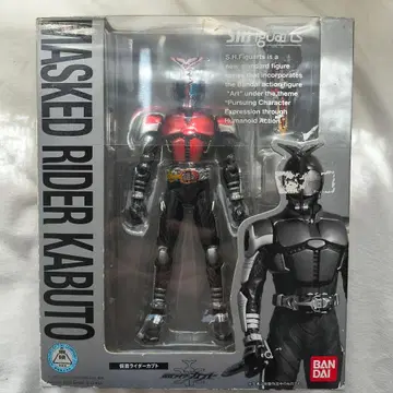S.H.Figuarts 반다이 가면라이더 카부토