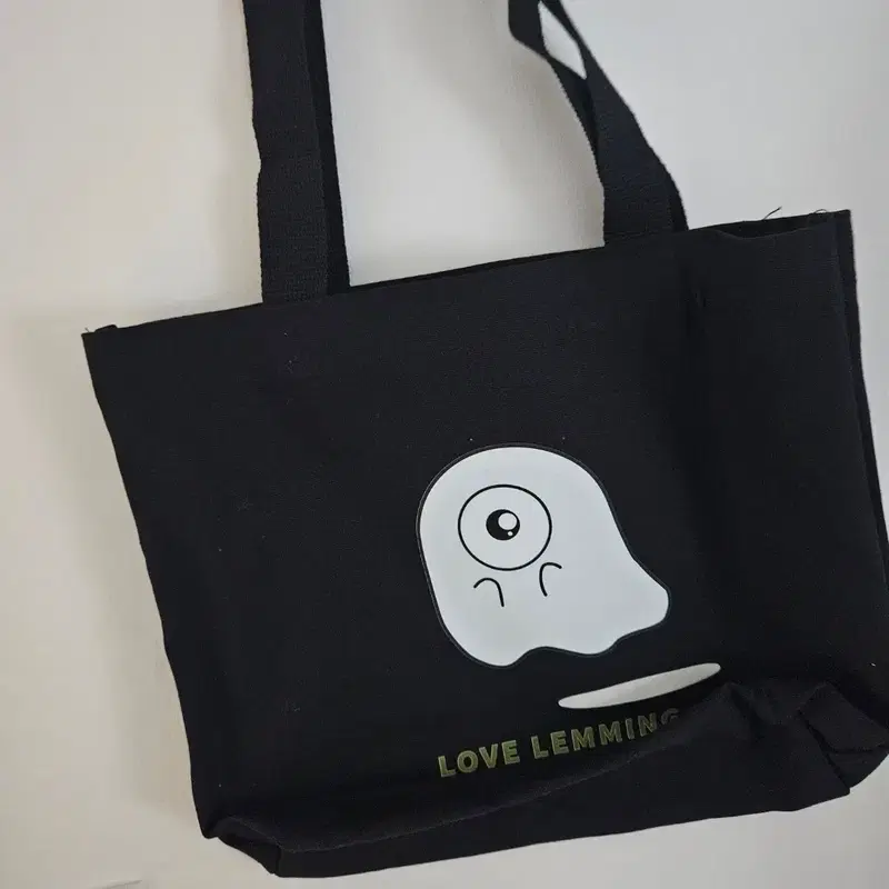 이착헌 흑백 레밍 에코백