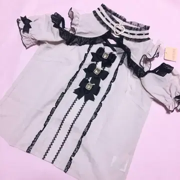 LIZLISA 3개 리본 하트 초커 블라우스 리즈리사 핑크 블랙