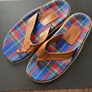 ISLAND SLIPPER 체크 무늬 샌들 사이즈 8