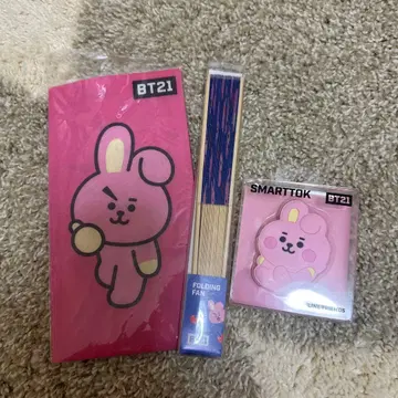 BT21 쿠키 폴딩 팬 & 스마트톡