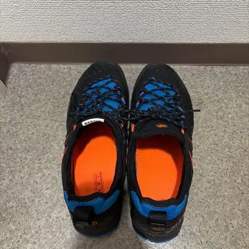 [ MAMMUT ] alnasca knit ii low gtx men