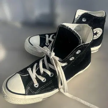 converse 척테일러 스웨이드 소재 블랙