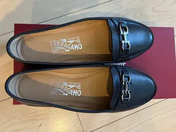 Ferragamo 블랙 로퍼