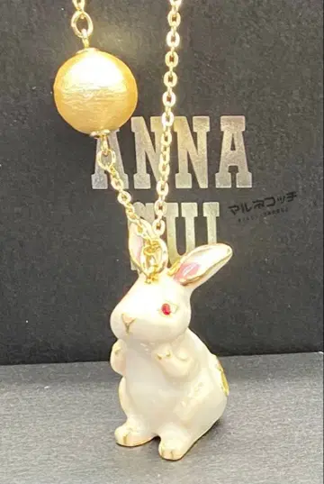 안나수이 밤하늘을 올려다보는 눈토끼 목걸이 토끼 토끼
