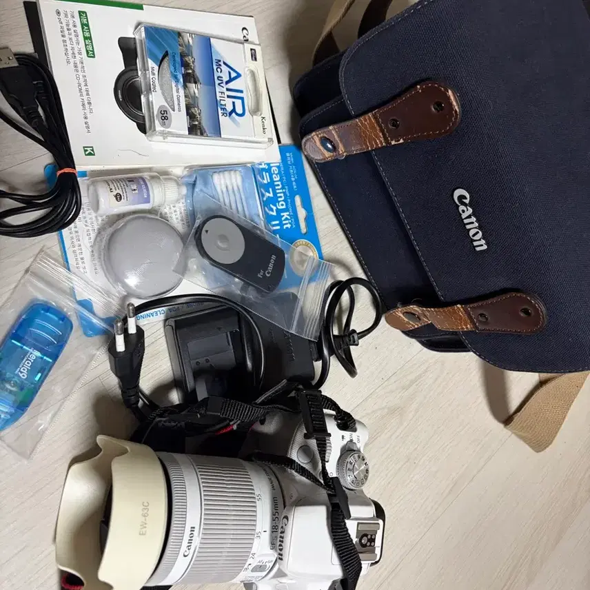 캐논 EOS 100D 화이트 (18-55mm렌즈 포함)