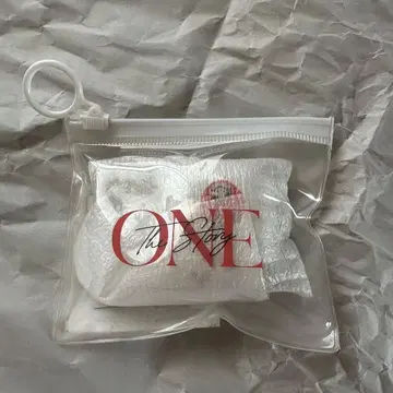 IZ*ONE one the story MD AirPods 케이스 히토미