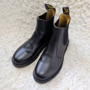 새상품급 닥터마틴 첼시 부츠 2976 UK6