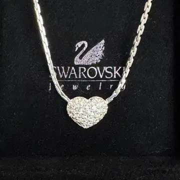 SWAROVSKI 스와로브스키 하트 파베 크리스탈 목걸이 박스 포함