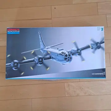 당시물! MONOGRAM B-29 Superfortress 1/48