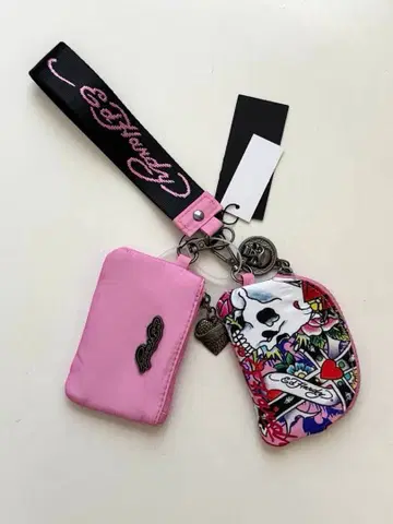 [ 새상품 ] Ed Hardy 에드하디 코인 케이스 y2k 핑크 파우치