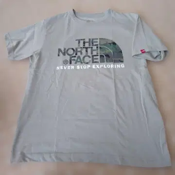 THE NORTH FACE 카모플라주 티셔츠 그레이
