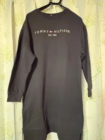 TOMMY HILFIGER 네이비 맨투맨 원피스