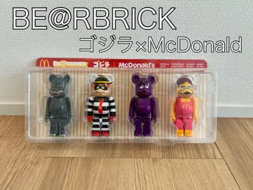 BE@RBRICK 고질라 x McDonald's 4체 세트