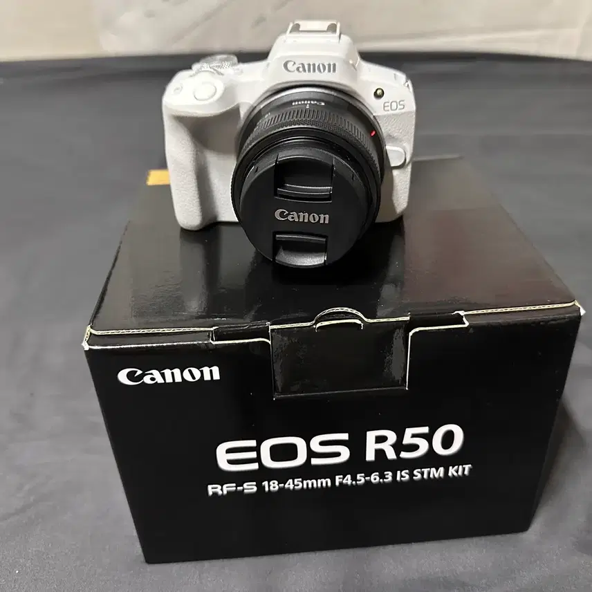 캐논 EOS R50 화이트 18-45mm kit