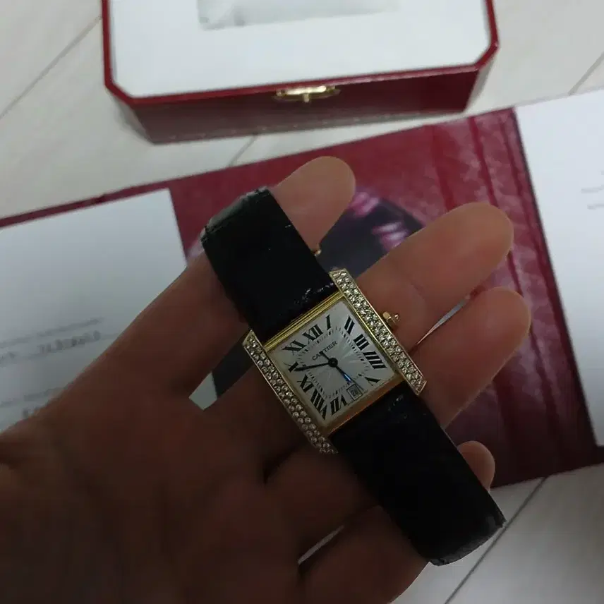 까르띠에 탱크 디버클 18k 금통 오토매틱 풀세트 사진 2