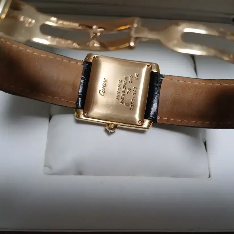 까르띠에 탱크 디버클 18k 금통 오토매틱 풀세트 사진 3