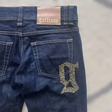 John Galliano 존 갈리아노 스톤 데님 팬츠