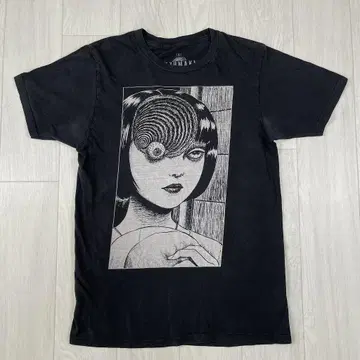 우즈마키 UZUMAKI 이토 준지 호러 코믹스 프린트 T셔츠 S 블랙