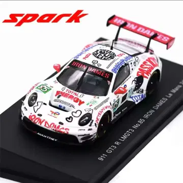 포르쉐 911 GT3 R LMGTE No.85 아이언 데임즈