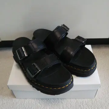 Dr.Martens 샌들 23.5~24cm
