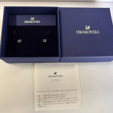 Swarovski 귀걸이(양쪽 귀용) 박스 포함