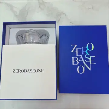 ZEROBASEONE 응원봉