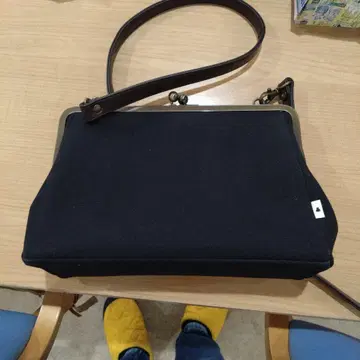 AYANOKOJI 블랙 숄더백