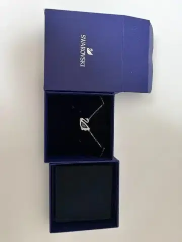 스와로브스키 스완 DAZZLING SWAN 목걸이 5600481