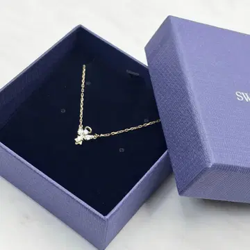 SWAROVSKI 목걸이 천사 매직 엔젤 크리스탈 파베
