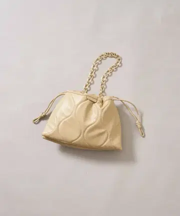 [ LE VERNIS/르 베르니 ] 퀼팅 복조리 백
