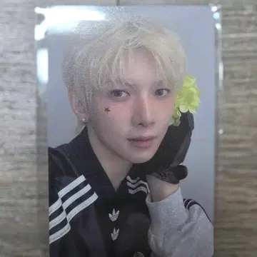 에이티즈 여상 애니티즈 팝업 10만원 특전 포카 | 브랜드 중고거래