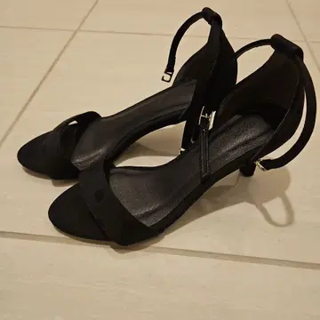 블랙 샌들 23.5cm