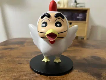 짱구는 못말려 닭 코스프레 피규어 짱구 받침대 포함