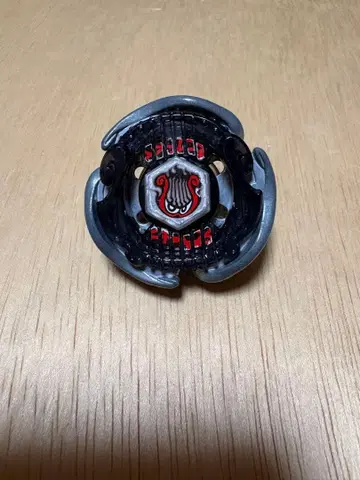 메탈 파이트 베이블레이드 스크류 레이라