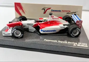 F1 미니 챔피언스 1/43 도요타 TF102 A. 맥니시