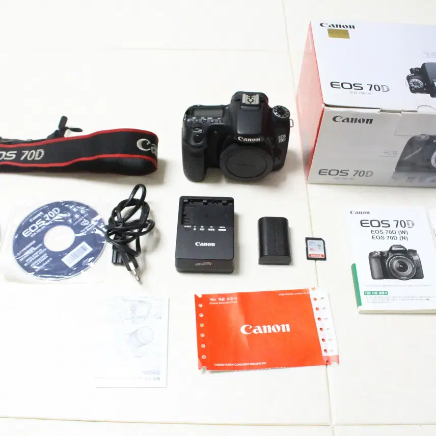 캐논 70d 바디 중급기 입문용 DSLR