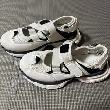 최종 가격 인하 평일 발송 미사용 새상품 스포츠 샌들
