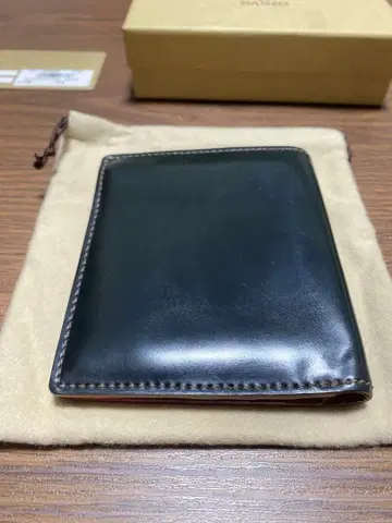 간조 쉘 코도반 블랙 지갑 ganzo