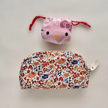산리오 KITTY 꽃무늬 파우치와 에코백