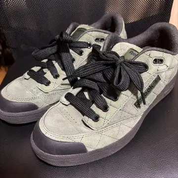 [ 새상품급 ] Reebok Classic 그린 스니커즈 29.0cm