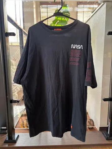 HERON PRESTON NASA 티셔츠 L 사이즈 블랙