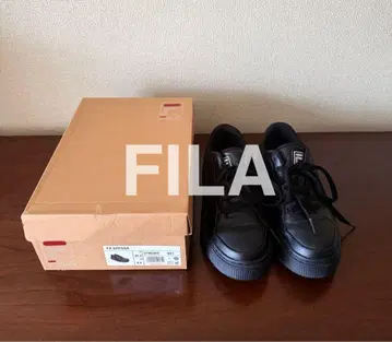 FILA 통굽 스니커즈 블랙 26cm